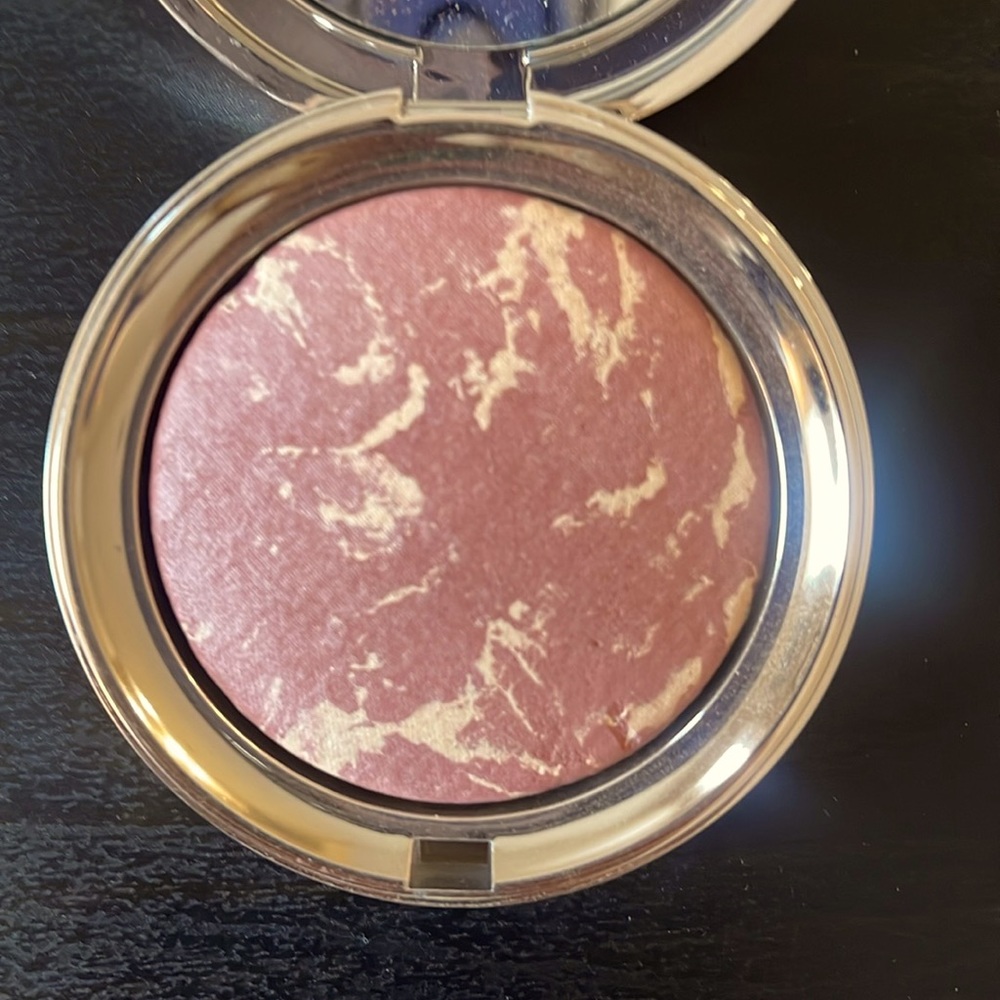 Ciate London Marbled Light Blush in Halo